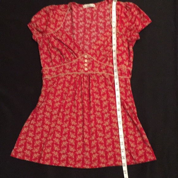 SOLD- Forever 21 T-shirt - Picture 6 of 8